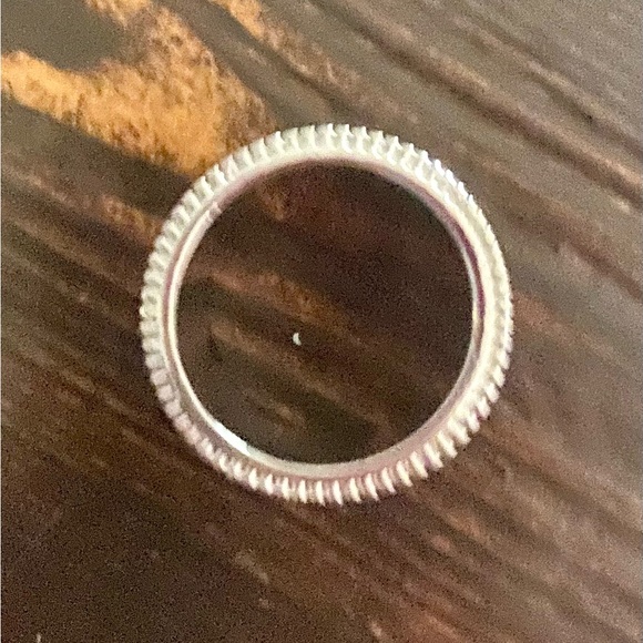 Silver Floral Band Ring - Picture 2 of 2